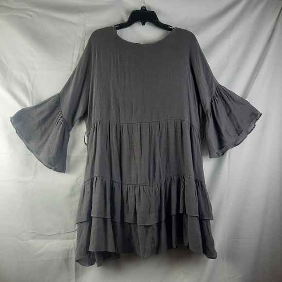 & Merci Gray lined tiered bell sleeve Tunic style dress Med - Picture 2 of 5